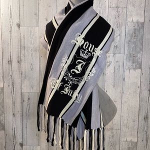Juicy Couture scarf